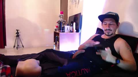 Snapshot of blakedavid69 chatting on October 13, 4:12 am David online show from October 13, 4:12 am