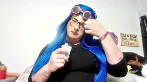 Snapshot of blakelytgirl chatting on September 22, 4:14 am Blakely Morningstar online show from September 22, 4:14 am