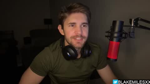 Snapshot of blakemiles2 chatting on February 17, 6:32 am Blake Miles online show from February 17, 6:32 am