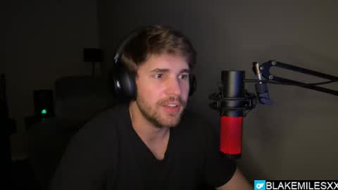 Snapshot of blakemiles2 chatting on March 5, 2:18 am Blake Miles online show from March 5, 2:18 am