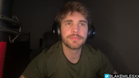 Snapshot of blakemiles2 chatting on March 9, 12:58 am Blake Miles online show from March 9, 12:58 am
