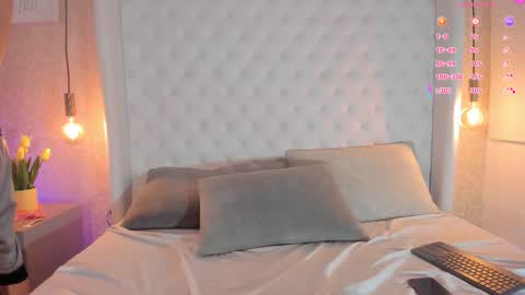  JULIE  online show from March 13, 1:34 am