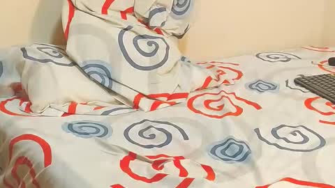 Snapshot of blakeshatter chatting on February 27, 10:09 pm blakeshatter online show from February 27, 10:09 pm