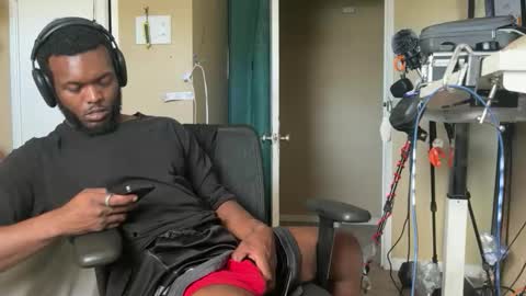 Blackjag00 online show from November 3, 9:48 pm