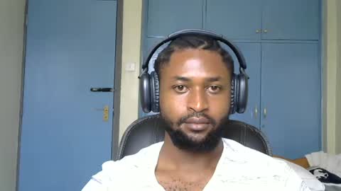 blakmoufaka online show from October 17, 6:27 am