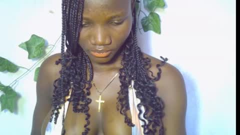 nikky00 online show from March 19, 7:45 am