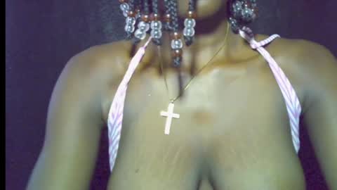Snapshot of blaq_melanin chatting on April 27, 9:51 am nikky00 online show from April 27, 9:51 am