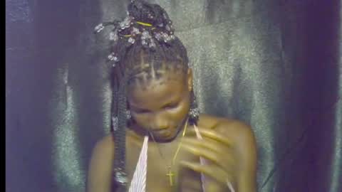 Snapshot of blaq_melanin chatting on April 28, 8:19 am nikky00 online show from April 28, 8:19 am