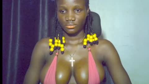 Snapshot of blaq_melanin chatting on June 21, 7:33 am nikky00 online show from June 21, 7:33 am