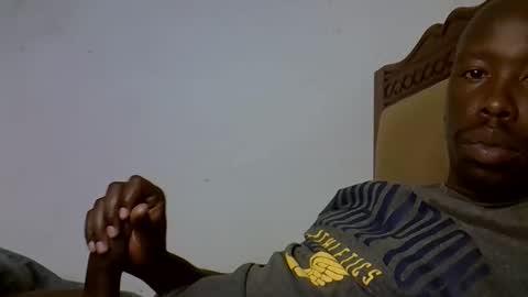 Snapshot of blaqboi_ chatting on February 10, 6:50 am blaqboi_ online show from February 10, 6:50 am