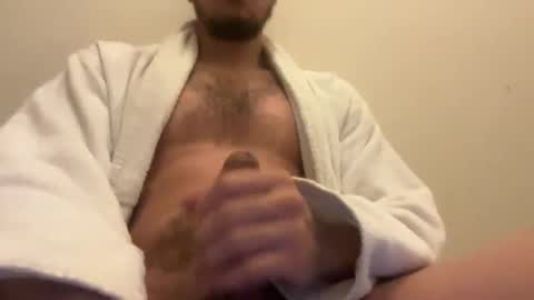 Snapshot of blasian4 chatting on November 10, 5:39 am blasian4 online show from November 10, 5:39 am