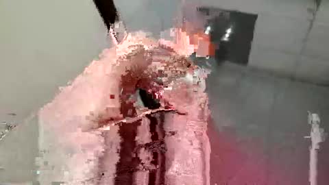 Snapshot of blaze_sex chatting on February 12, 4:02 pm Roberto online show from February 12, 4:02 pm