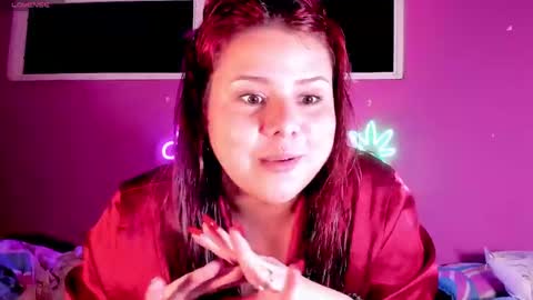 Snapshot of blazedpaux chatting on May 27, 2:19 am Pau online show from May 27, 2:19 am