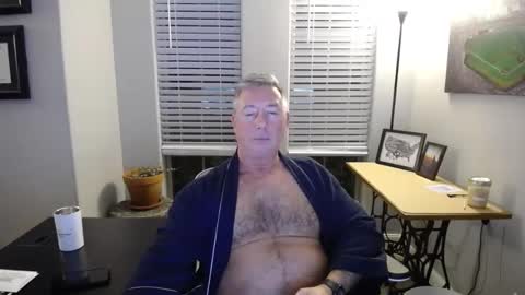 Snapshot of bldude69 chatting on February 13, 2:34 am bldude69 online show from February 13, 2:34 am