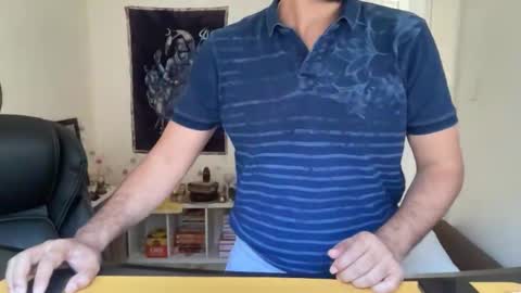 bleakshado online show from December 19, 12:50 am