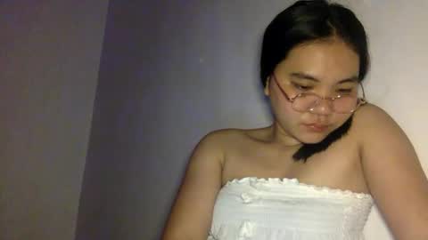 blessed774346 online show from May 4, 3:19 pm