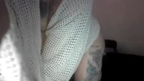 Snapshot of blessed9696 chatting on March 1, 11:34 am blessed9696 online show from March 1, 11:34 am