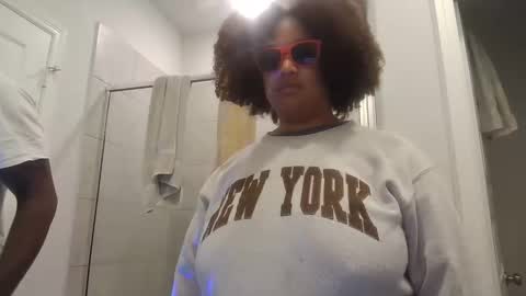 BLESSICA  EDDIE LOVE online show from February 8, 5:38 pm