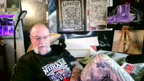 Snapshot of blindsurfer780299 chatting on July 6, 8:33 am blindsurfer780299 online show from July 6, 8:33 am