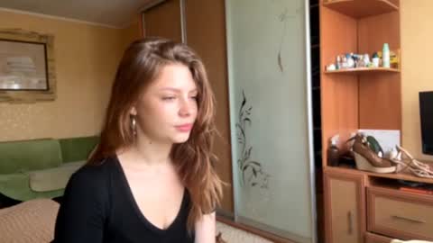 Snapshot of blisstouch_9 chatting on July 8, 7:24 am Stella online show from July 8, 7:24 am
