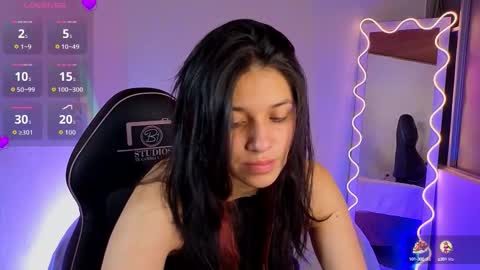 blithz_tay online show from October 7, 11:40 am