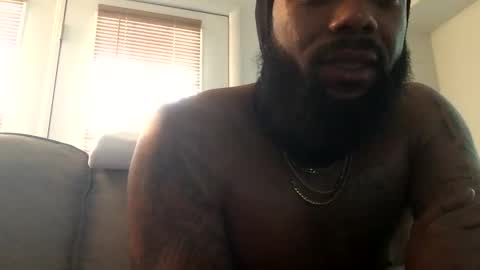 Snapshot of blksurfher chatting on February 19, 5:06 pm blksurfher online show from February 19, 5:06 pm