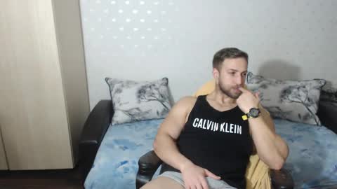 Mr Blond online show from December 5, 8:44 pm