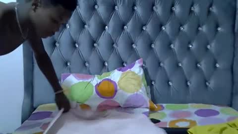 Snapshot of blondebarbiey chatting on November 6, 8:10 pm blonde online show from November 6, 8:10 pm