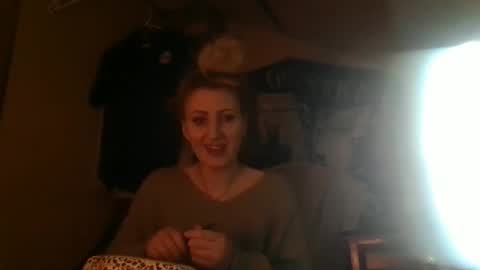 Snapshot of blondebellaaa3 chatting on March 6, 1:14 pm Gia online show from March 6, 1:14 pm