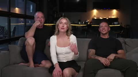 Snapshot of blondefoxsilverfox chatting on March 2, 1:15 am blondefoxsilverfox online show from March 2, 1:15 am