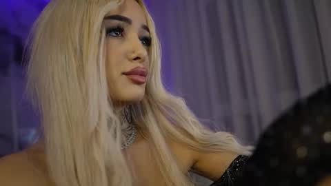 blondie_muller online show from February 9, 8:57 pm