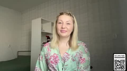 blondie_xoxoxo online show from March 9, 7:12 am