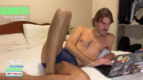 Snapshot of blondultra chatting on May 22, 6:02 pm blondultra online show from May 22, 6:02 pm
