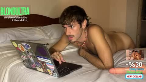 Snapshot of blondultra chatting on July 26, 10:16 pm blondultra online show from July 26, 10:16 pm