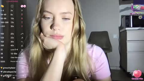 Blondy bunny online show from March 26, 11:27 am