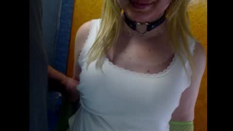 Blontsex online show from April 11, 8:13 pm