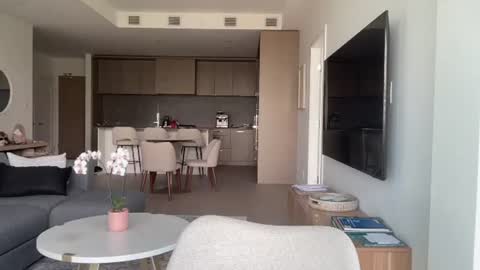 Snapshot of bloomyogi chatting on June 13, 8:07 pm Emma Bloom online show from June 13, 8:07 pm