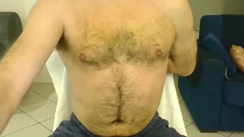 Snapshot of blop99 chatting on February 10, 4:47 pm Blop online show from February 10, 4:47 pm