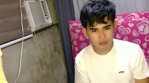 Snapshot of blowjobexpert69 chatting on March 2, 11:28 am Macky online show from March 2, 11:28 am