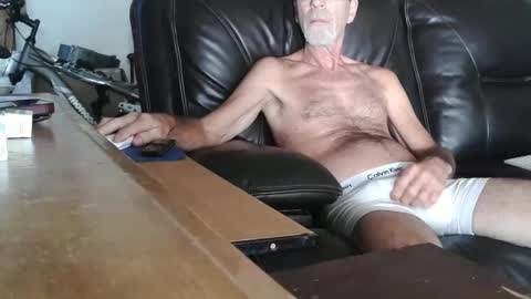 Snapshot of blue642 chatting on June 8, 11:54 am blue642 online show from June 8, 11:54 am
