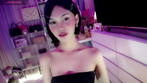 Snapshot of blue_aiveexx chatting on September 29, 6:35 pm aivee online show from September 29, 6:35 pm