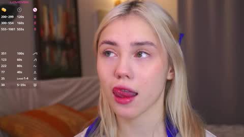 Adeline online show from December 1, 5:23 am