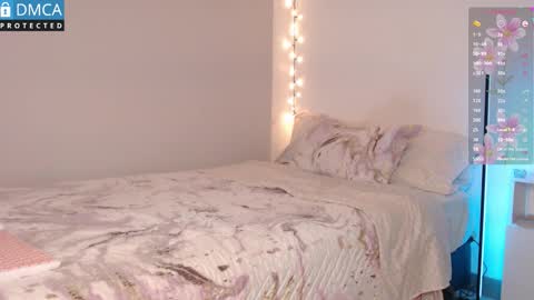 Blue online show from March 28, 2:55 am