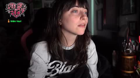 Blue online show from February 17, 1:02 am