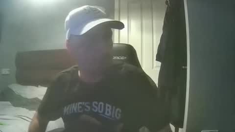 bluebirdflame1 online show from February 21, 11:17 pm