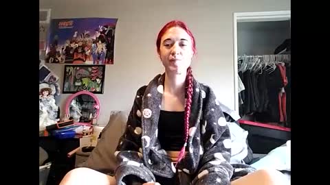 Snapshot of bluebloodednorsewitch chatting on December 18, 6:46 pm bluebloodednorsewitch online show from December 18, 6:46 pm