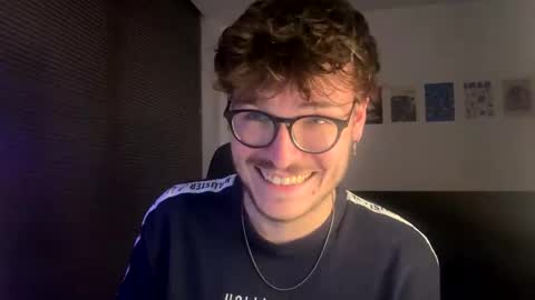 Snapshot of blueduck64 chatting on November 13, 11:36 pm blueduck64 online show from November 13, 11:36 pm