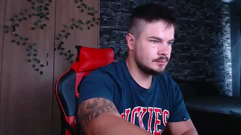 blueeyeboy0 online show from March 23, 9:24 am