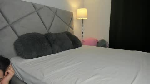 blueeyeslexxxy online show from April 19, 7:18 am