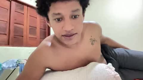 Snapshot of bluesar_hot chatting on June 2, 3:52 am bluesar_hot online show from June 2, 3:52 am